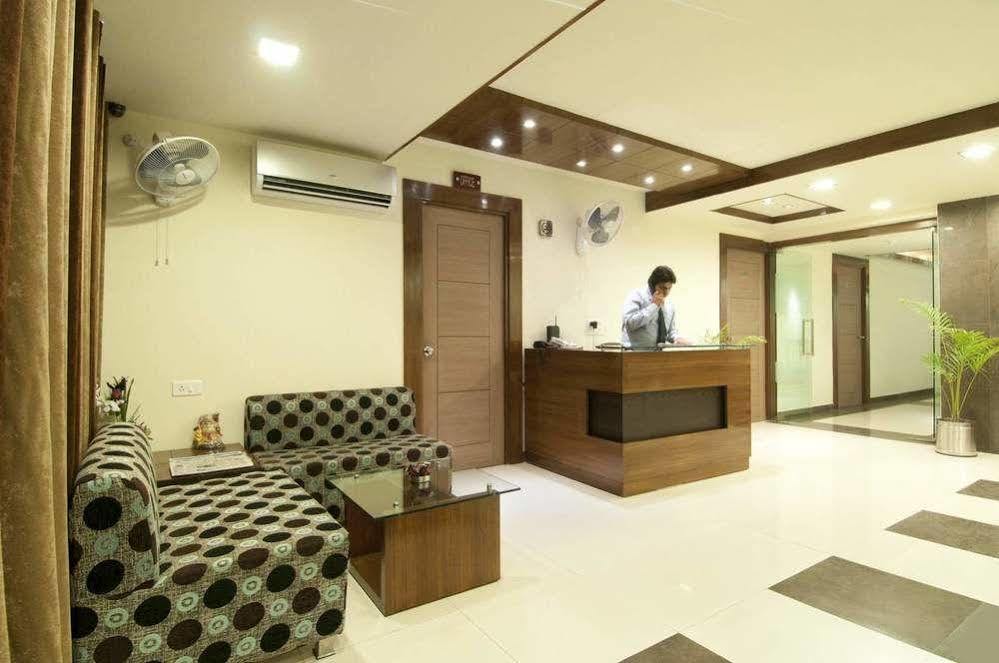 Hotel Shree Residency Agra  Ngoại thất bức ảnh