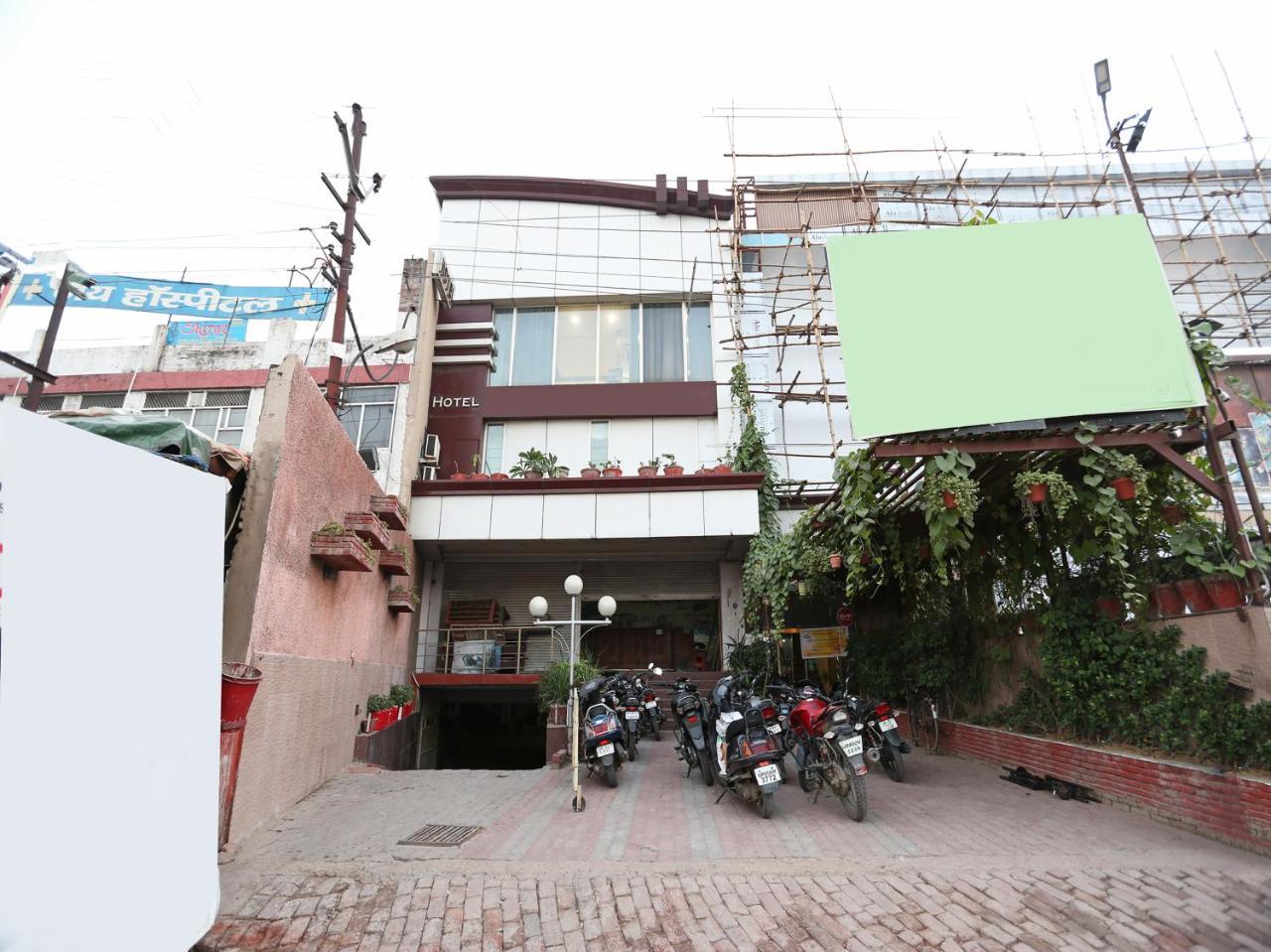 Hotel Shree Residency Agra  Ngoại thất bức ảnh
